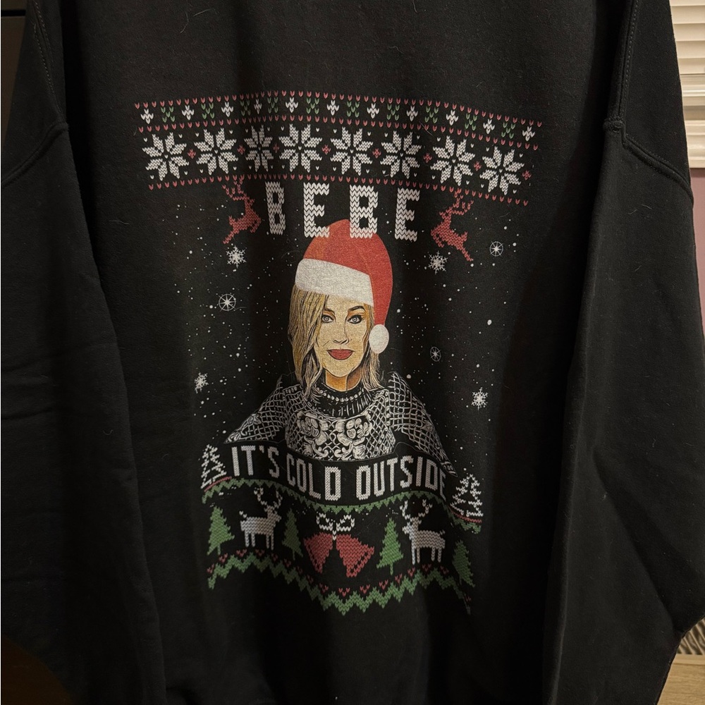 Gildan Black Heavy Blend Sweater